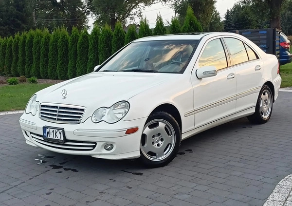 Mercedes-Benz Klasa C cena 19999 przebieg: 166000, rok produkcji 2005 z Świdnica małe 154